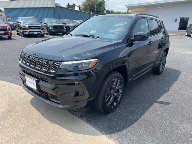 2024 Jeep Compass COMPASS LIMITED 4X4