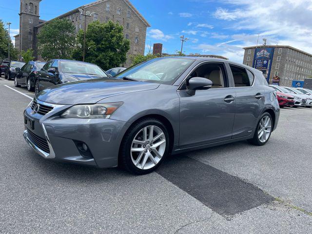 2017 Lexus CT 200h