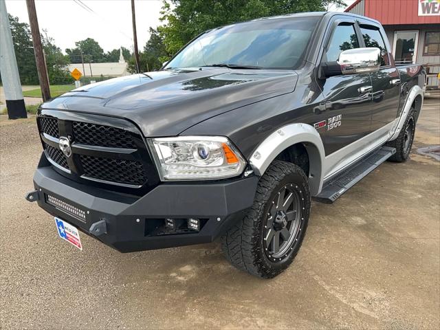 2018 RAM 1500 Laramie Crew Cab 4x2 57 Box