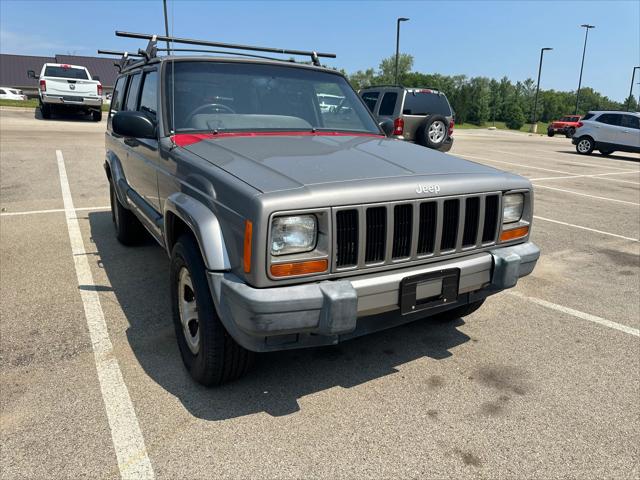 2001 Jeep Cherokee RHD Postal Unit