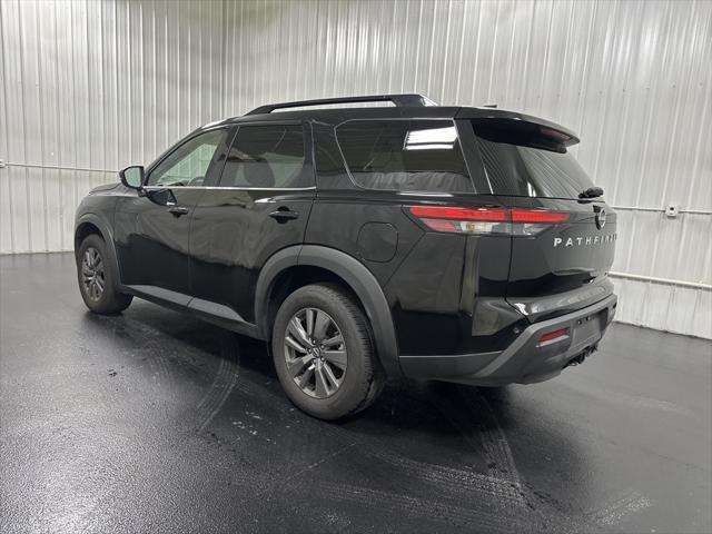 2023 Nissan Pathfinder SV 4WD