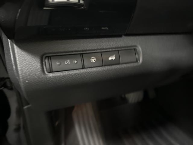 2023 Nissan Pathfinder SV 4WD
