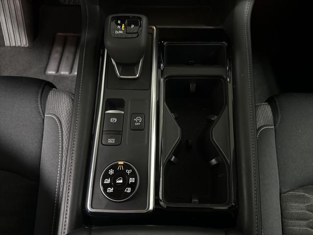 2023 Nissan Pathfinder SV 4WD