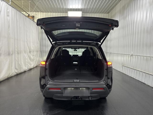 2023 Nissan Pathfinder SV 4WD