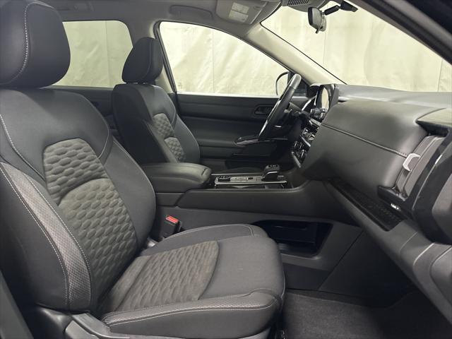 2023 Nissan Pathfinder SV 4WD