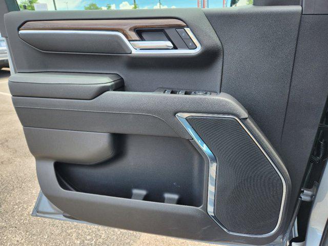 2024 Chevrolet Silverado 1500 4WD Crew Cab Short Bed LT