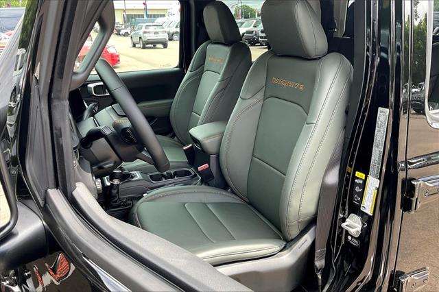 New 2024 Jeep Gladiator For Sale in Millington, TN