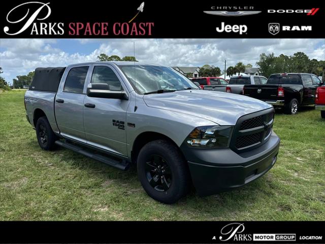 2022 RAM 1500 Classic Tradesman Crew Cab 4x4 57 Box