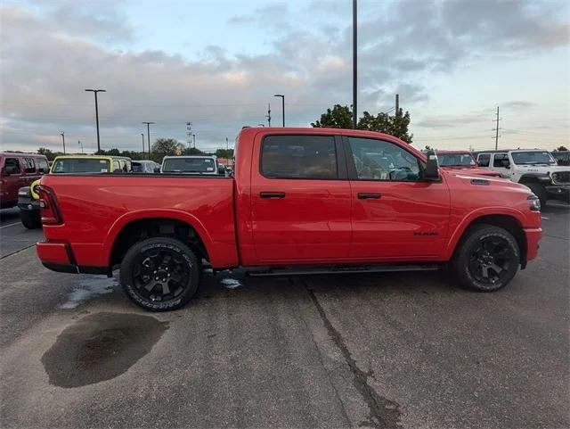 2025 RAM Ram 1500 RAM 1500 BIG HORN CREW CAB 4X4 57 BOX