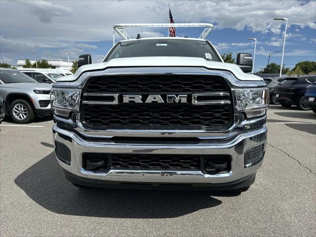 2024 RAM Ram 3500 RAM 3500 TRADESMAN CREW CAB 4X4 8 BOX