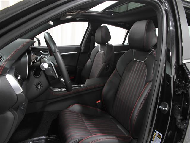 2025 Genesis G70 3.3T AWD Sport Advanced