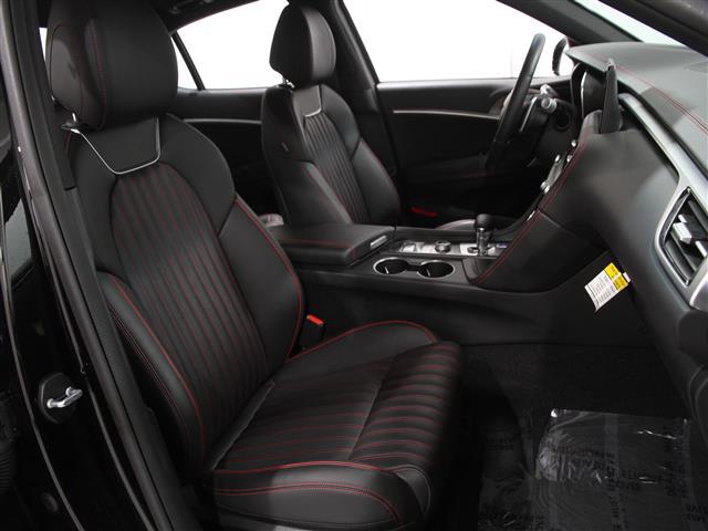 2025 Genesis G70 3.3T AWD Sport Advanced