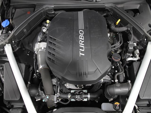 2025 Genesis G70 3.3T AWD Sport Advanced