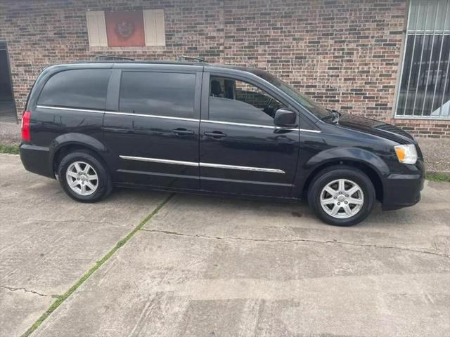 2012 Chrysler Town & Country Touring