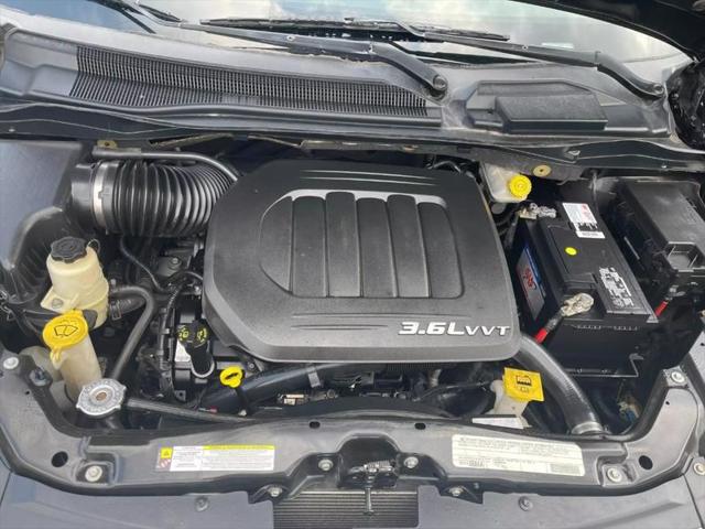 2012 Chrysler Town & Country Touring