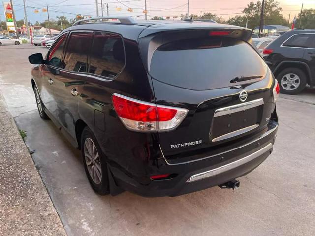 2016 Nissan Pathfinder SV