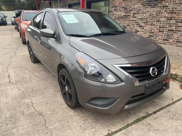 2016 Nissan Versa 1.6 S+