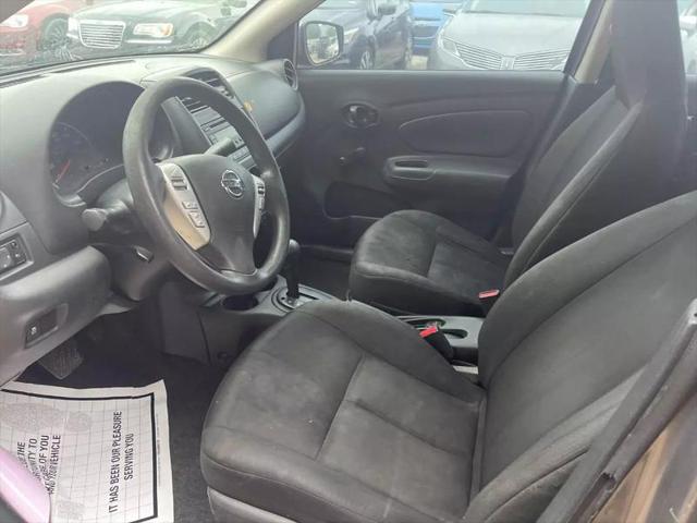 2016 Nissan Versa 1.6 S+