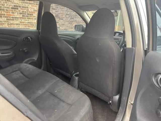 2016 Nissan Versa 1.6 S+