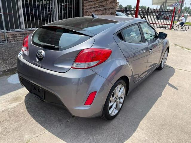 2017 Hyundai Veloster Coupe 3D