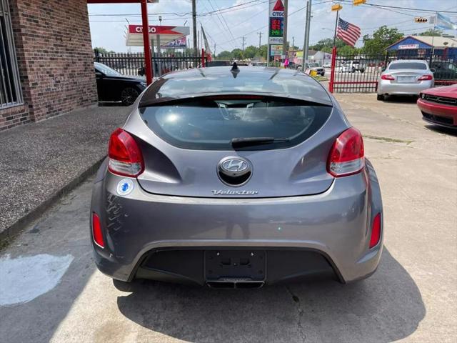 2017 Hyundai Veloster Coupe 3D