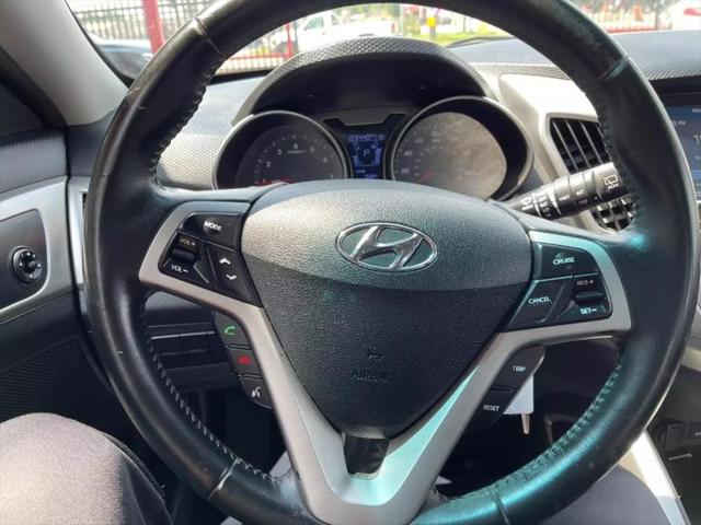 2017 Hyundai Veloster Coupe 3D