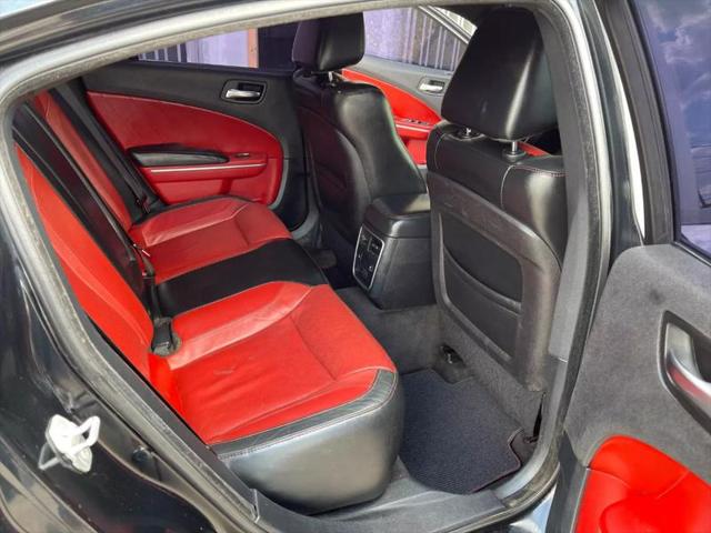 2015 Dodge Charger SXT