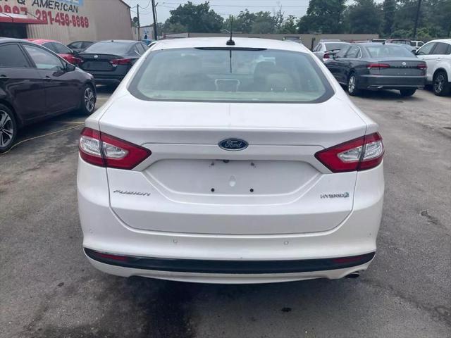 2013 Ford Fusion Hybrid SE