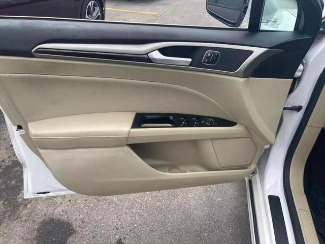 2013 Ford Fusion Hybrid SE