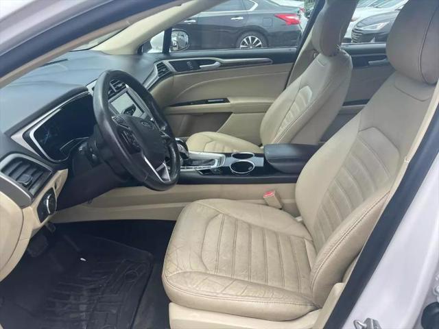 2013 Ford Fusion Hybrid SE