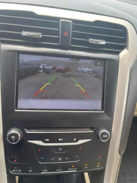 2013 Ford Fusion Hybrid SE