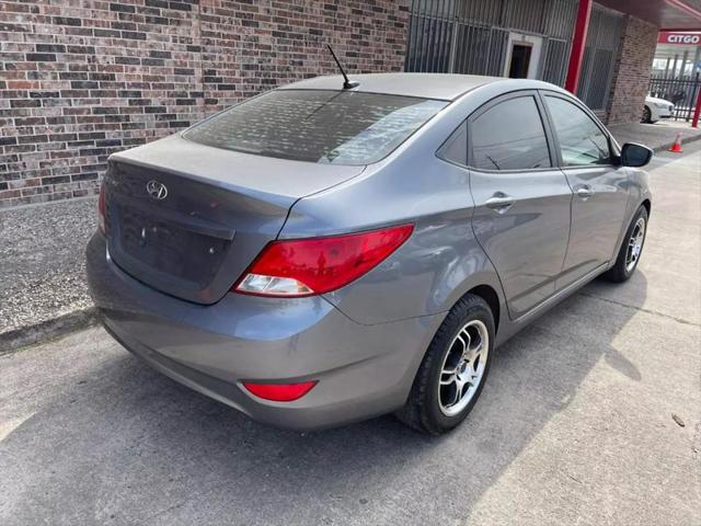 2016 Hyundai Accent SE