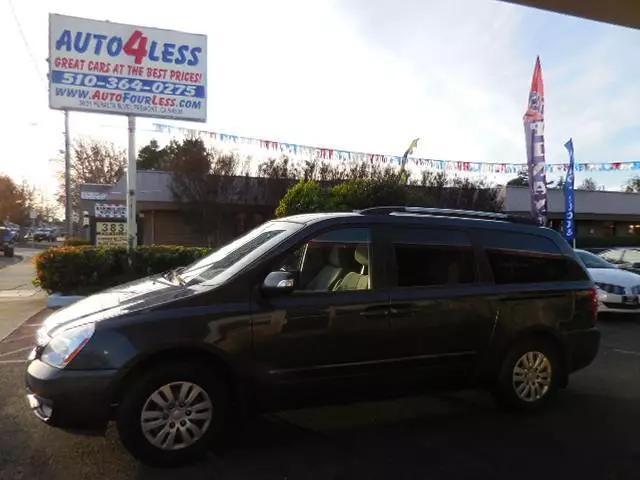 2014 Kia Sedona LX