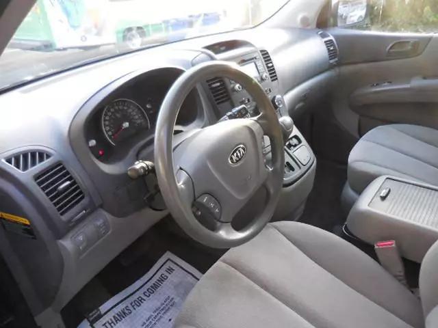 2014 Kia Sedona LX