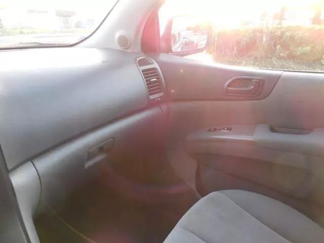 2014 Kia Sedona LX