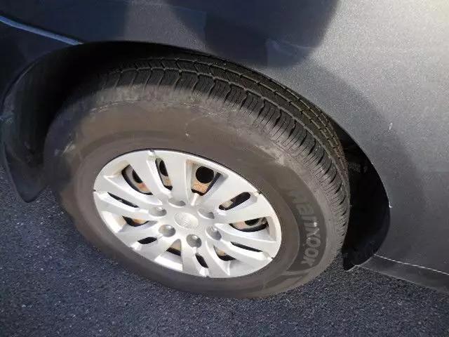 2014 Kia Sedona LX