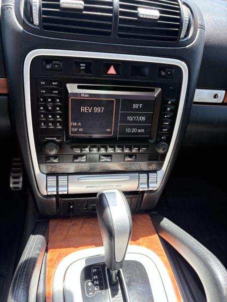 2005 Porsche Cayenne Turbo