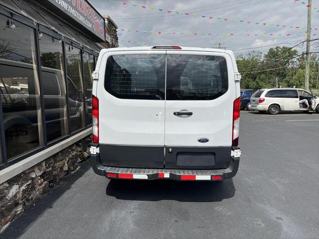 2016 Ford Transit Low Roof w/Sliding Side Door w/RWB Van 3D
