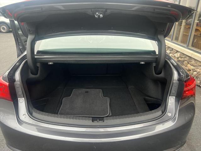 2019 Acura TLX Standard