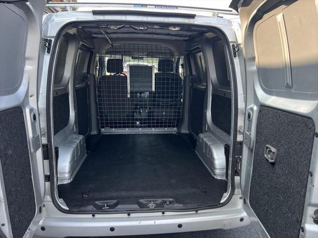2017 Nissan NV200 SV