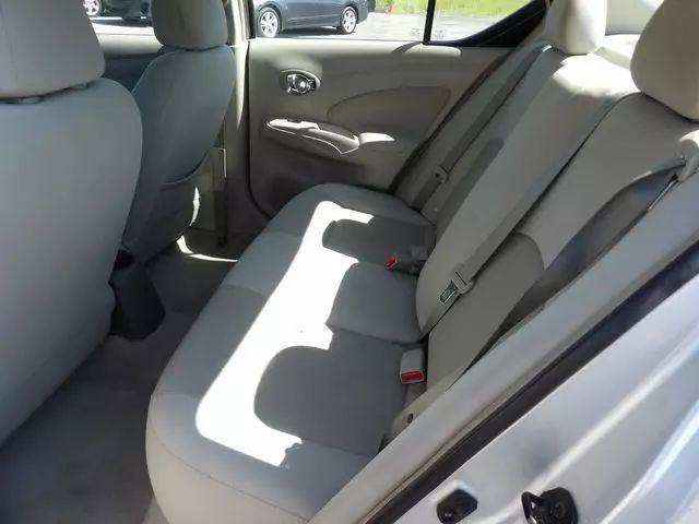 2013 Nissan Versa 1.6 SV
