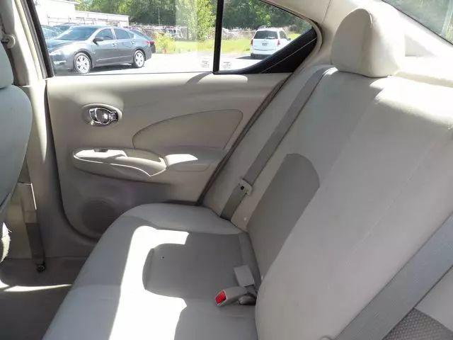 2013 Nissan Versa 1.6 SV