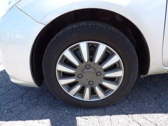 2013 Nissan Versa 1.6 SV