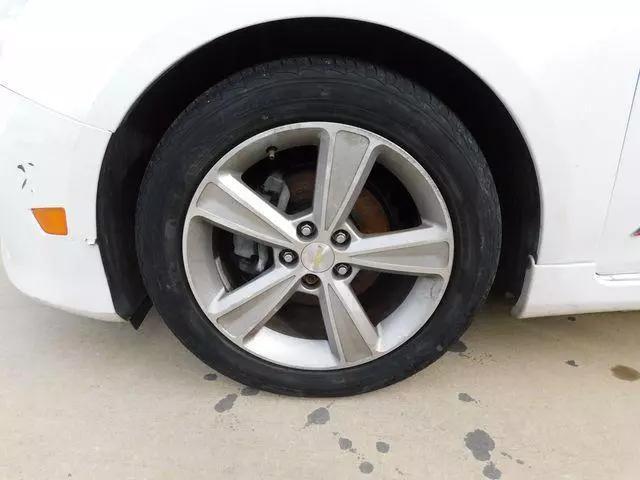 2015 Chevrolet Cruze 2LT Auto