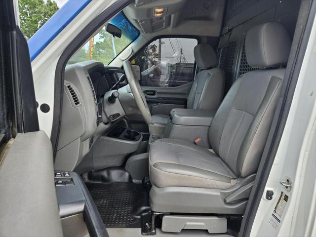 2020 Nissan 2500 SV High Roof V8