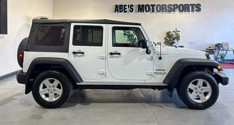 2016 Jeep Wrangler Unlimited Sport