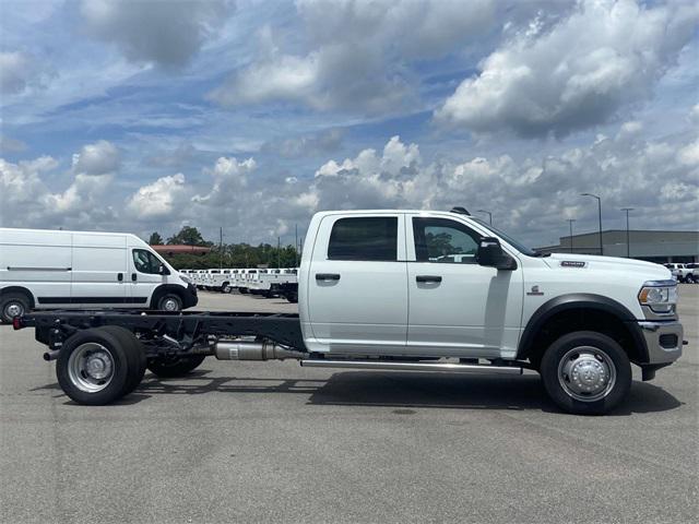 2024 RAM Ram 5500 Chassis Cab RAM 5500 TRADESMAN CHASSIS CREW CAB 4X2 84 CA