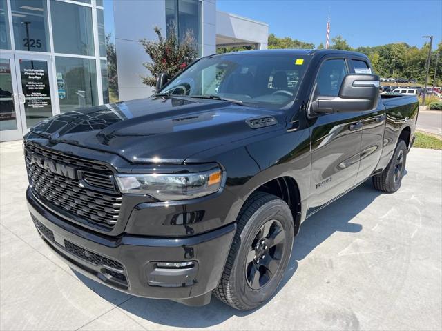 2025 RAM Ram 1500 RAM 1500 TRADESMAN QUAD CAB 4X4 64 BOX