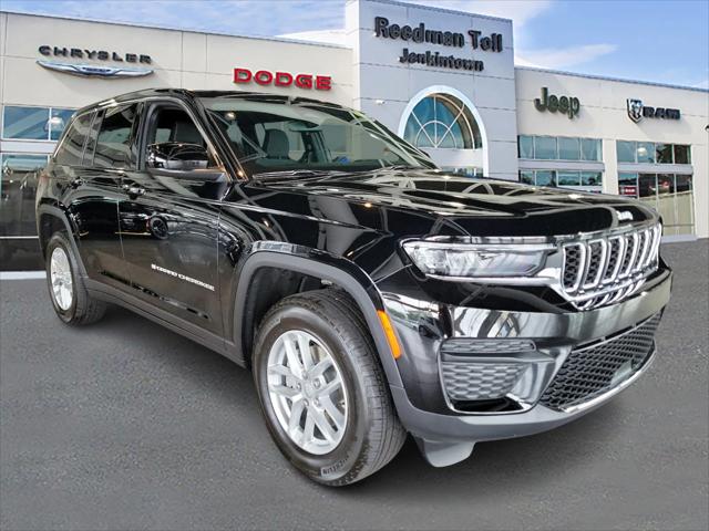 2024 Jeep Grand Cherokee GRAND CHEROKEE LAREDO X 4X4