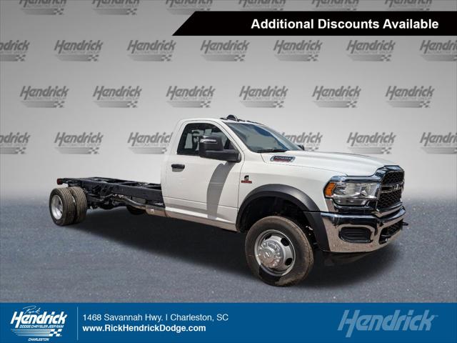 2024 RAM Ram 5500 Chassis Cab RAM 5500 TRADESMAN CHASSIS REGULAR CAB 4X2 120 CA